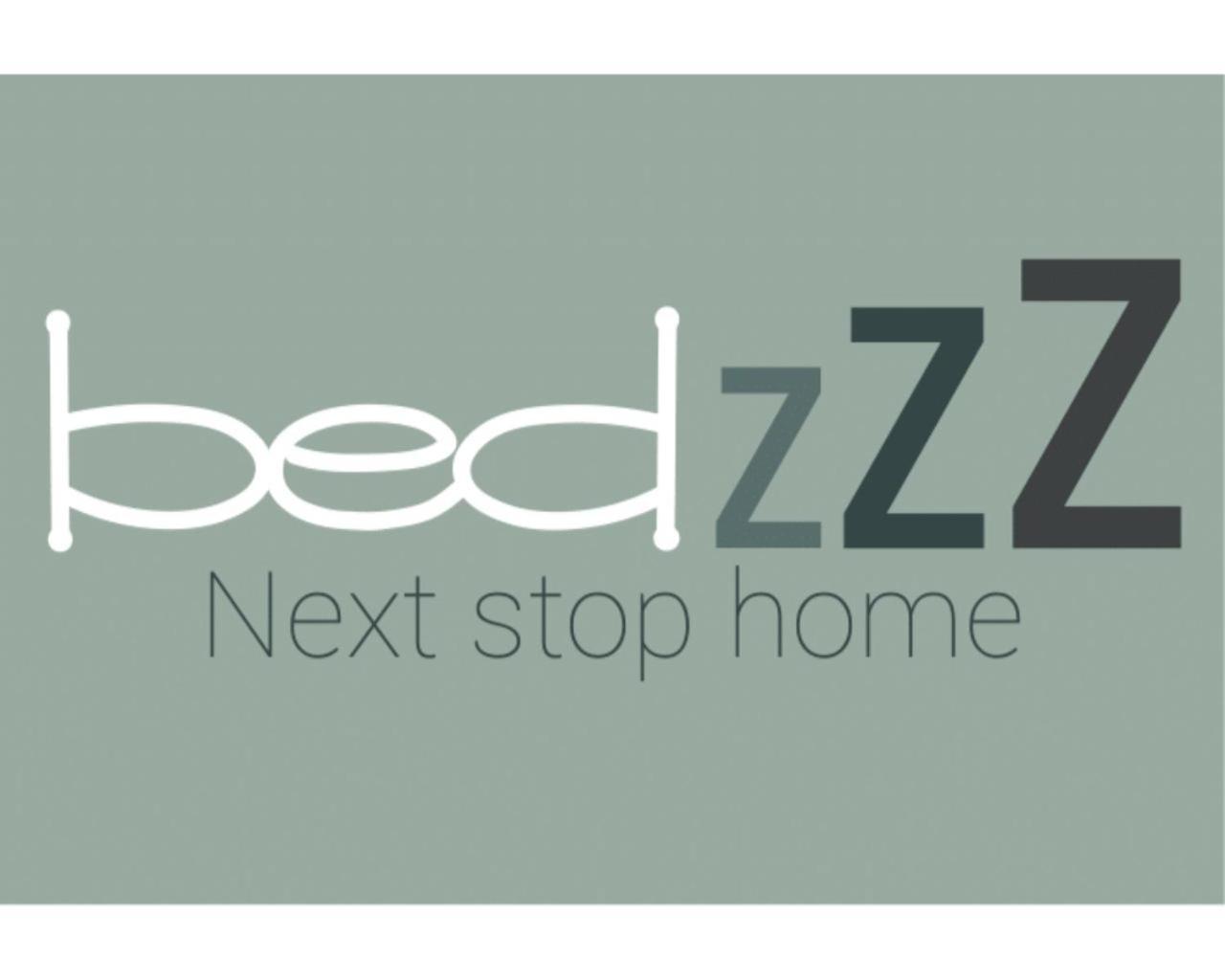 Bedzzz - House On The Green Villa Preston  Ruang foto